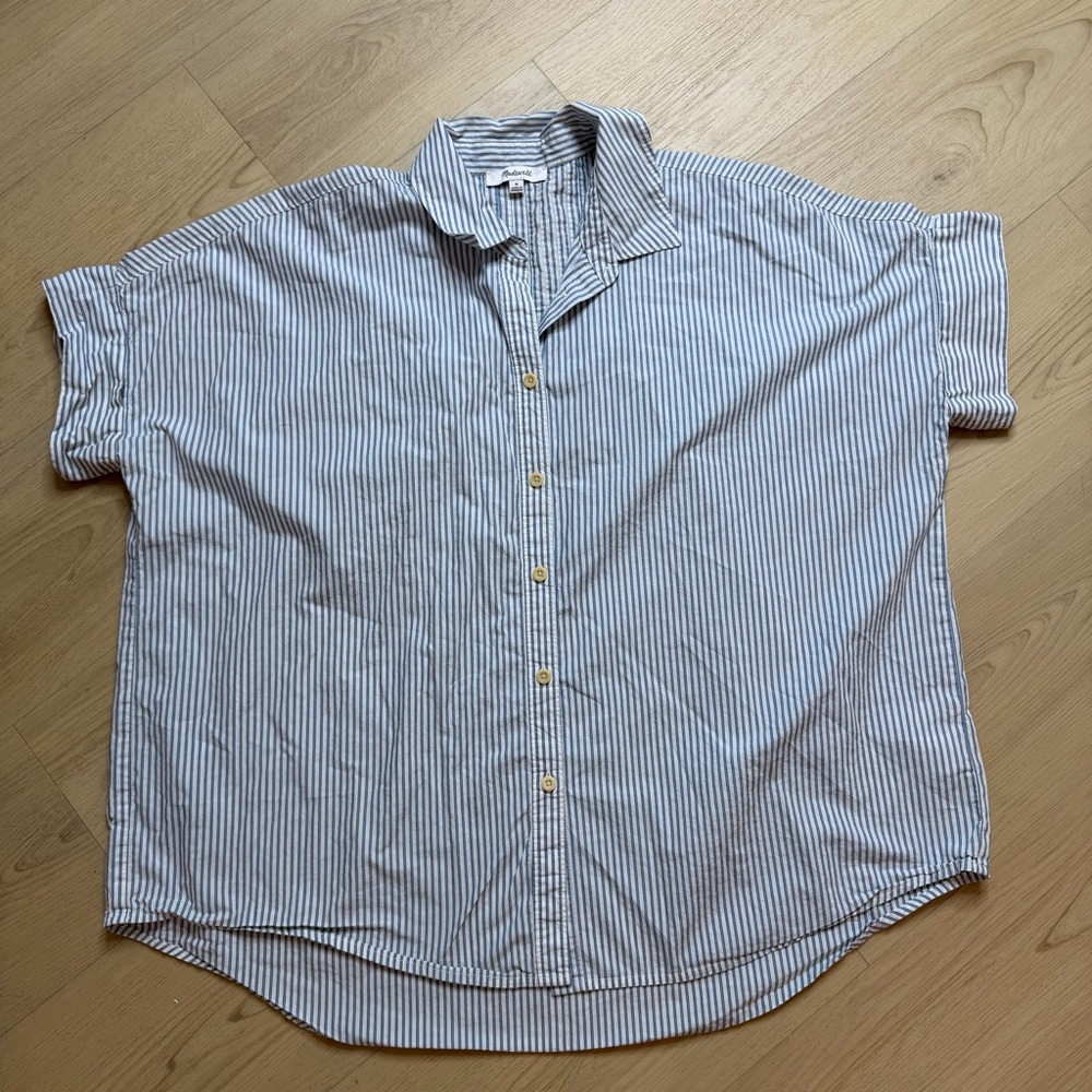 Madewell Blue and White Striped Button-Up Shirt